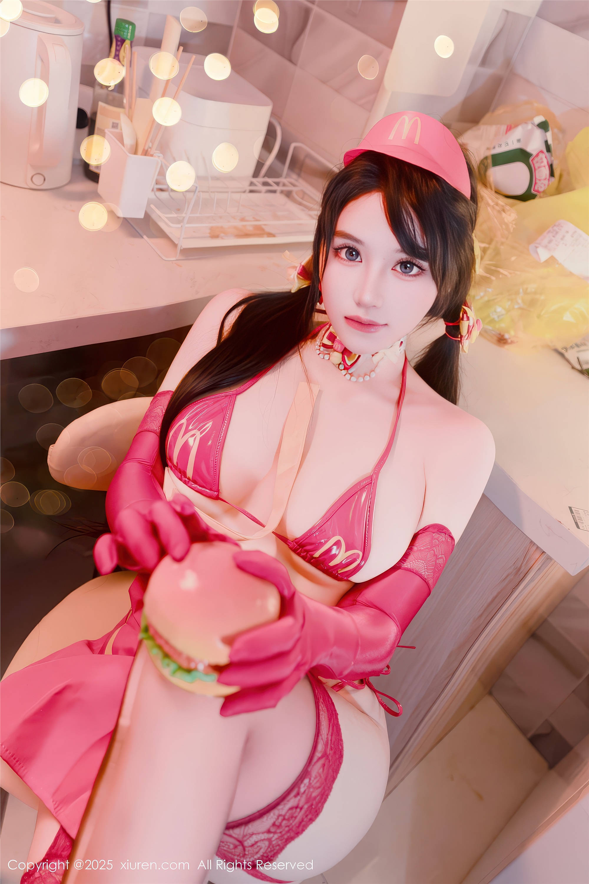 Xiuren秀人网 2025.12.25 NO.11154 汐汐爱吃草莓